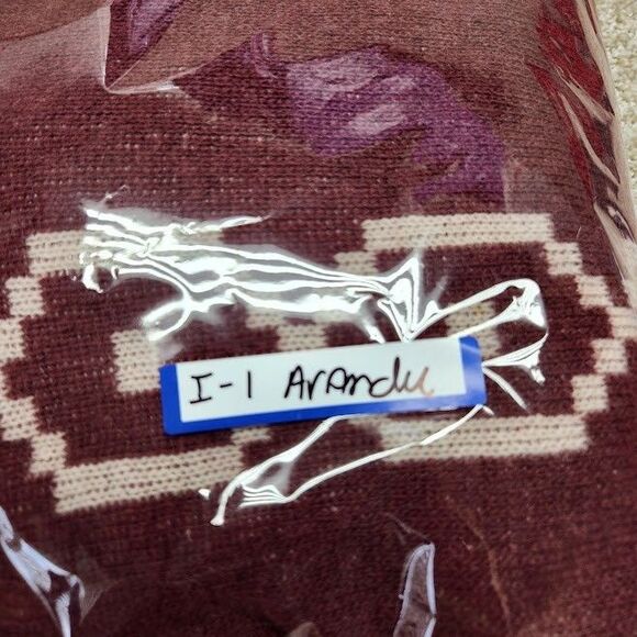 Womens Authentic Arandu Poncho Fringed Edges Maroon Geometric Design Size Large - Picture 7 of 7